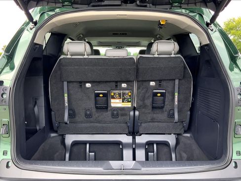 Certified 2026 Toyota Sienna XLE FWD image 34