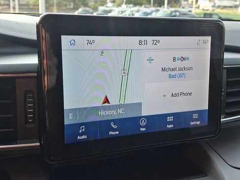 Used 2023 Ford Explorer XLT w/ Equipment Group 202A AWD/4WD image 17