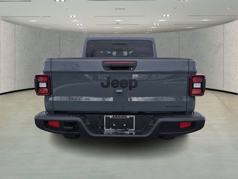 New 2026 Jeep Gladiator Sport image 4