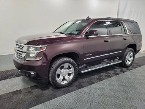 Used 2017 Chevrolet Tahoe LT w/ LT Signature Package AWD/4WD image 2