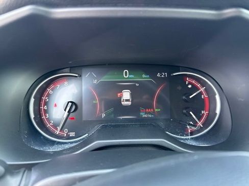 Used 2023 Toyota RAV4 XLE w/ Convenience Package FWD image 27