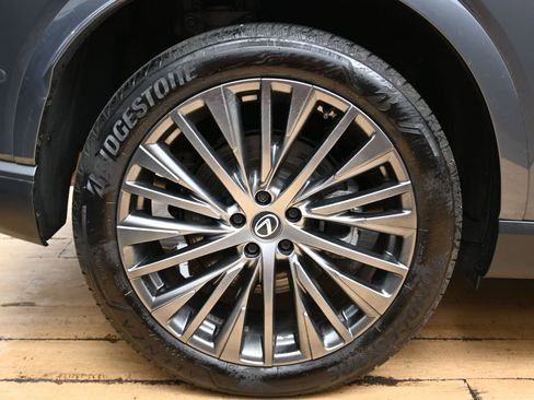 Used 2025 Lexus RX 350 w/ Convenience Package image 14