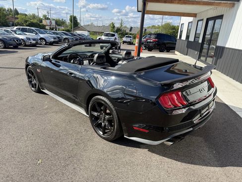 Used 2019 Ford Mustang GT Premium w/ GT Performance Package RWD image 11