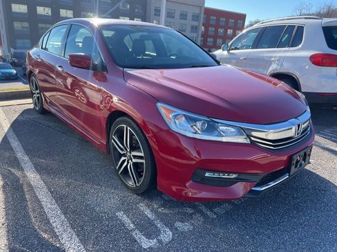 Used 2016 Honda Accord Sport image 5
