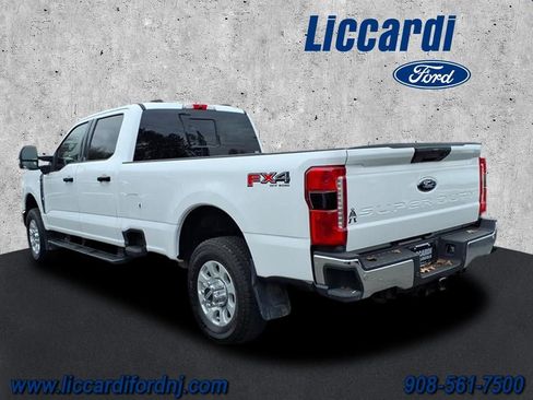 Certified 2023 Ford F350 XLT w/ 360-Degree Camera Package image 4