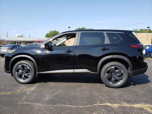 New 2026 Nissan Rogue SV image 3