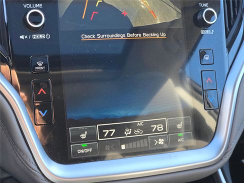 Used 2023 Subaru Outback Premium image 31