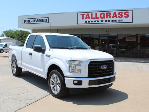 Used 2017 Ford F150 XL w/ Equipment Group 101A Mid AWD/4WD image 1