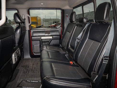 Used 2021 Ford F350 Lariat image 12