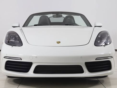 Used 2017 Porsche 718 Boxster S RWD image 6