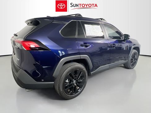 Used 2025 Toyota RAV4 XLE Premium w/ Weather Package FWD image 4
