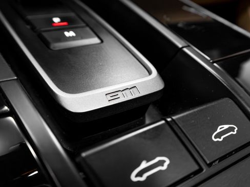 Used 2021 Porsche 911 Turbo S image 70