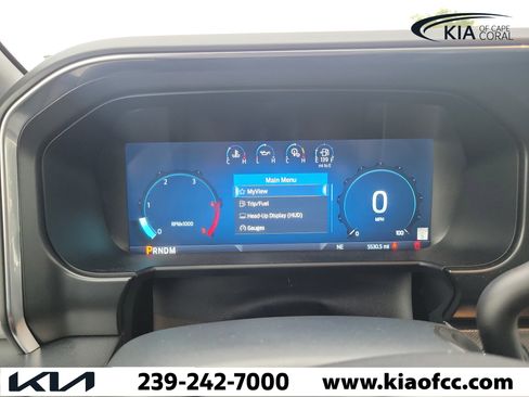 Used 2025 Ford F350 Platinum w/ FX4 Off-Road Package AWD/4WD image 30