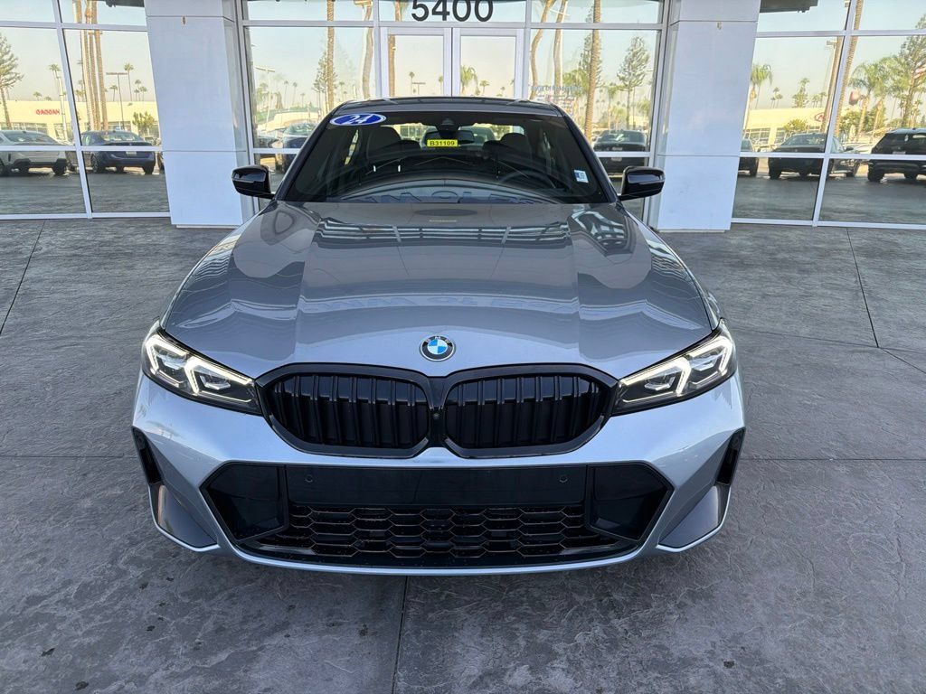 Used 2024 BMW 330i xDrive Sedan w/ M Sport Package AWD/4WD image 2