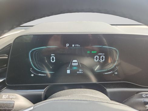 Certified 2023 Kia Niro EX Touring FWD image 14