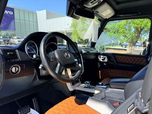 Used 2016 Mercedes-Benz G 63 AMG 4MATIC image 11