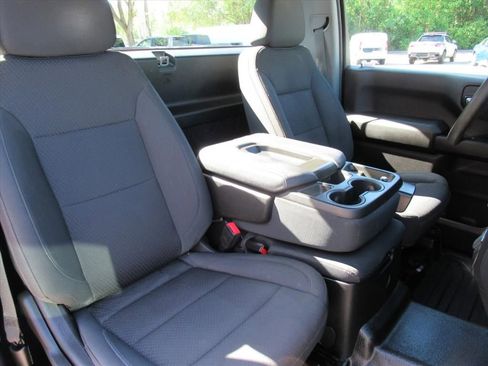 Used 2024 Chevrolet Silverado 1500 W/T image 8