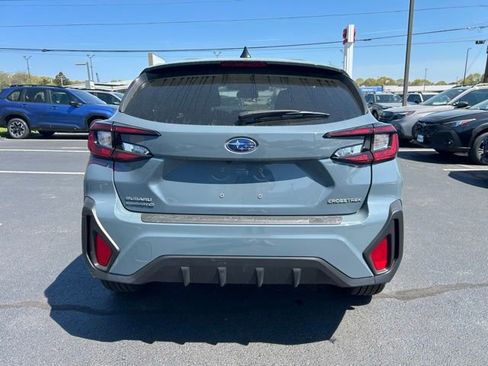 Used 2024 Subaru Crosstrek 2.0i AWD/4WD image 5