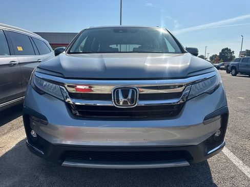 Used 2020 Honda Pilot Touring image 2