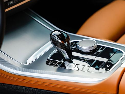 Used 2023 BMW X5 xDrive40i w/ Parking Assistance Package image 20