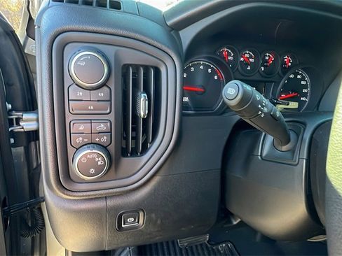 Used 2024 Chevrolet Silverado 2500 Custom w/ Custom Convenience Package image 22