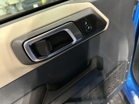 Used 2025 Ford Bronco Big Bend AWD/4WD image 19