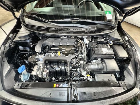 Certified 2021 Kia Rio S w/ Technology Package image 32