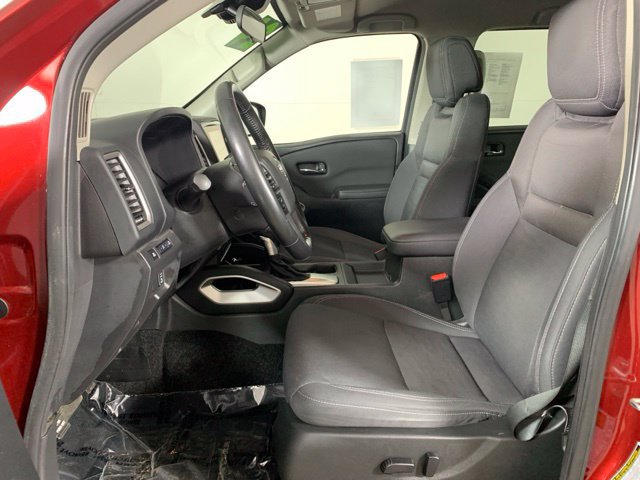Used 2024 Nissan Frontier SV w/ Technology Package AWD/4WD image 18