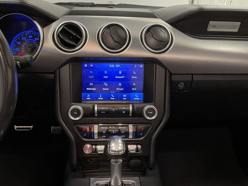 Used 2021 Ford Mustang Premium image 31