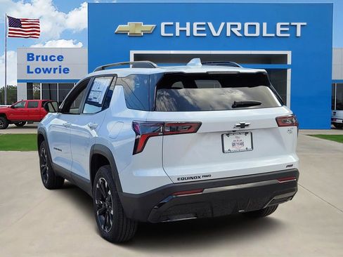 New 2026 Chevrolet Equinox RS AWD/4WD image 3