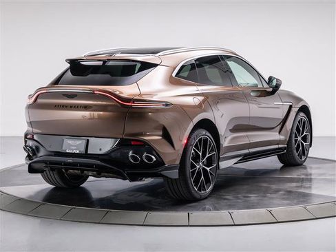 New 2026 Aston Martin DBX 707 image 12