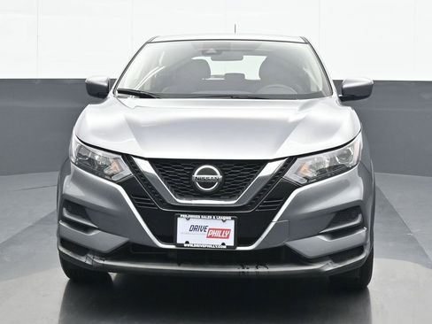 Used 2022 Nissan Rogue Sport S image 1
