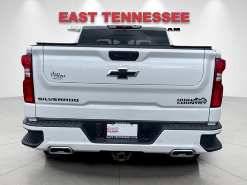 Used 2024 Chevrolet Silverado 1500 High Country w/ Max Trailering Package AWD/4WD image 4