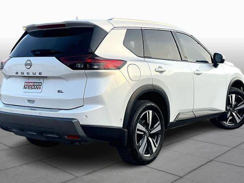 Certified 2024 Nissan Rogue SL w/ SL Premium Package image 13
