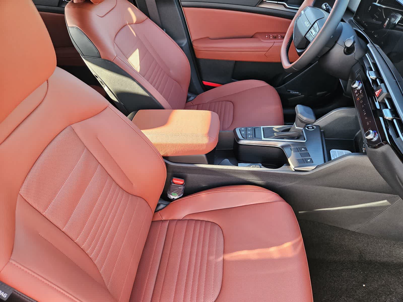 New 2026 Kia Sportage SX FWD image 10