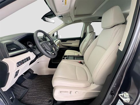 New 2026 Honda Odyssey EX-L image 5