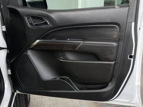 Used 2018 GMC Canyon SLT w/ Driver Alert Package image 18