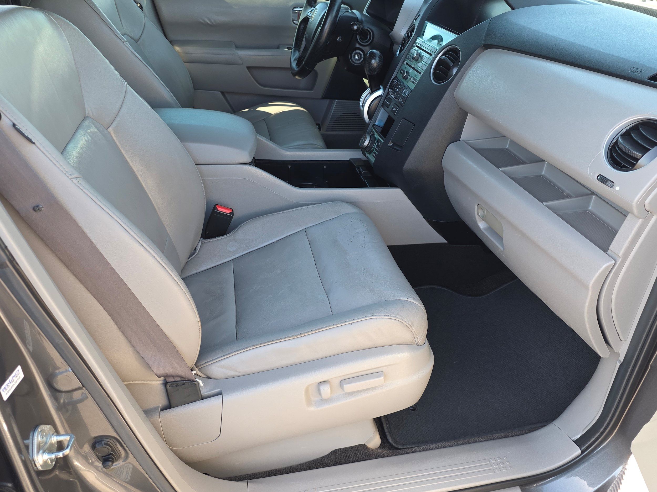 Used 2011 Honda Pilot Touring image 31