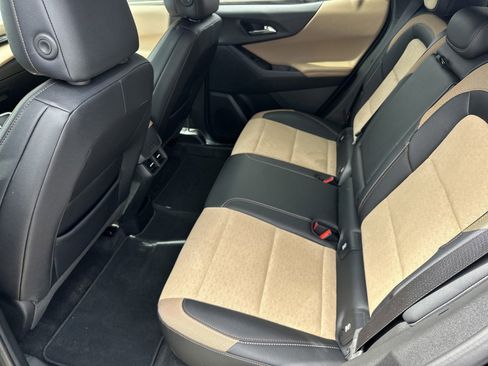 Used 2026 Chevrolet Equinox ACTIV image 22