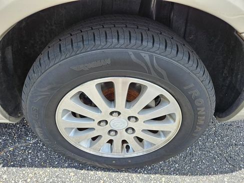 Used 2008 Buick Lucerne CX FWD image 14