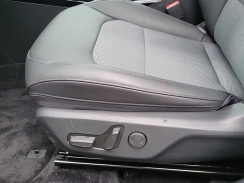 Used 2025 Kia Niro Wind image 15