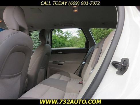 Used 2007 Volvo V50 T5 image 9