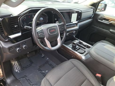 Used 2023 GMC Sierra 1500 Elevation image 16