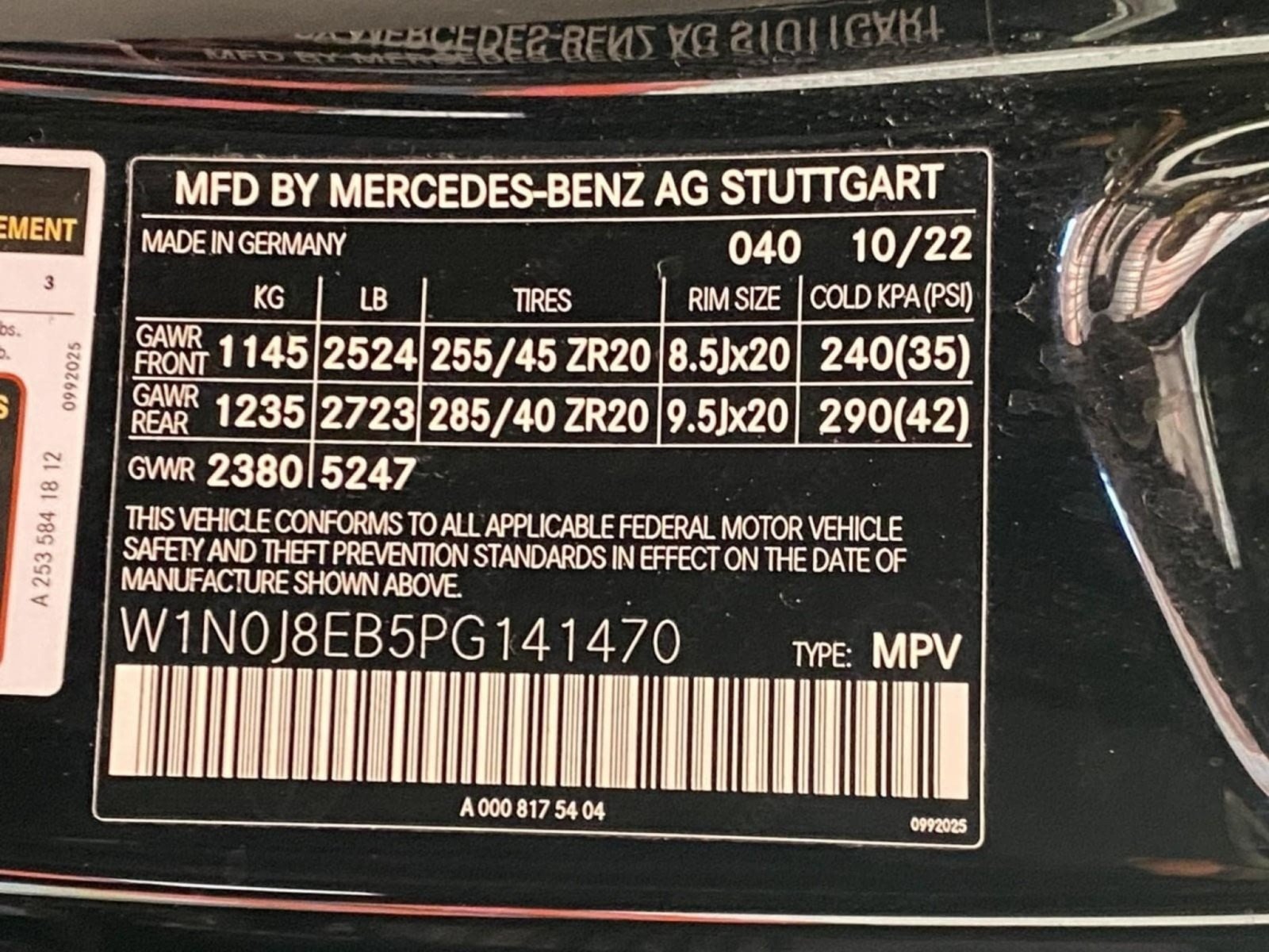 Used 2023 Mercedes-Benz GLC 300 4MATIC Coupe image 31