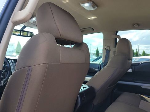 Used 2014 Toyota Tundra SR5 w/ SR5 Upgrade Package AWD/4WD image 11