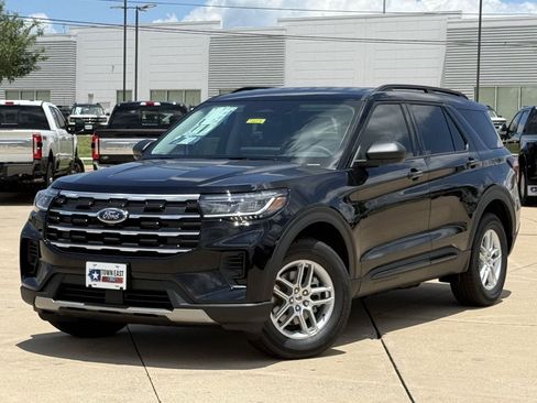 New 2026 Ford Explorer Active AWD/4WD image 32