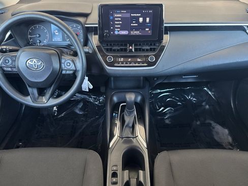 Used 2023 Toyota Corolla LE FWD image 12