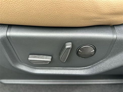 Certified 2022 Ford F250 Lariat w/ Lariat Ultimate Package image 13