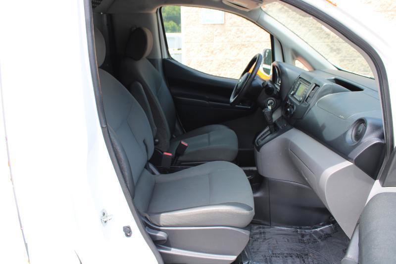Used 2017 Nissan NV200 SV w/ Technology Package FWD image 10