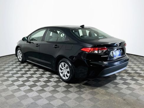 Certified 2025 Toyota Corolla LE FWD image 5